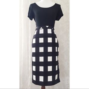 ✌️NWT Banana Republic Plaid Skirt